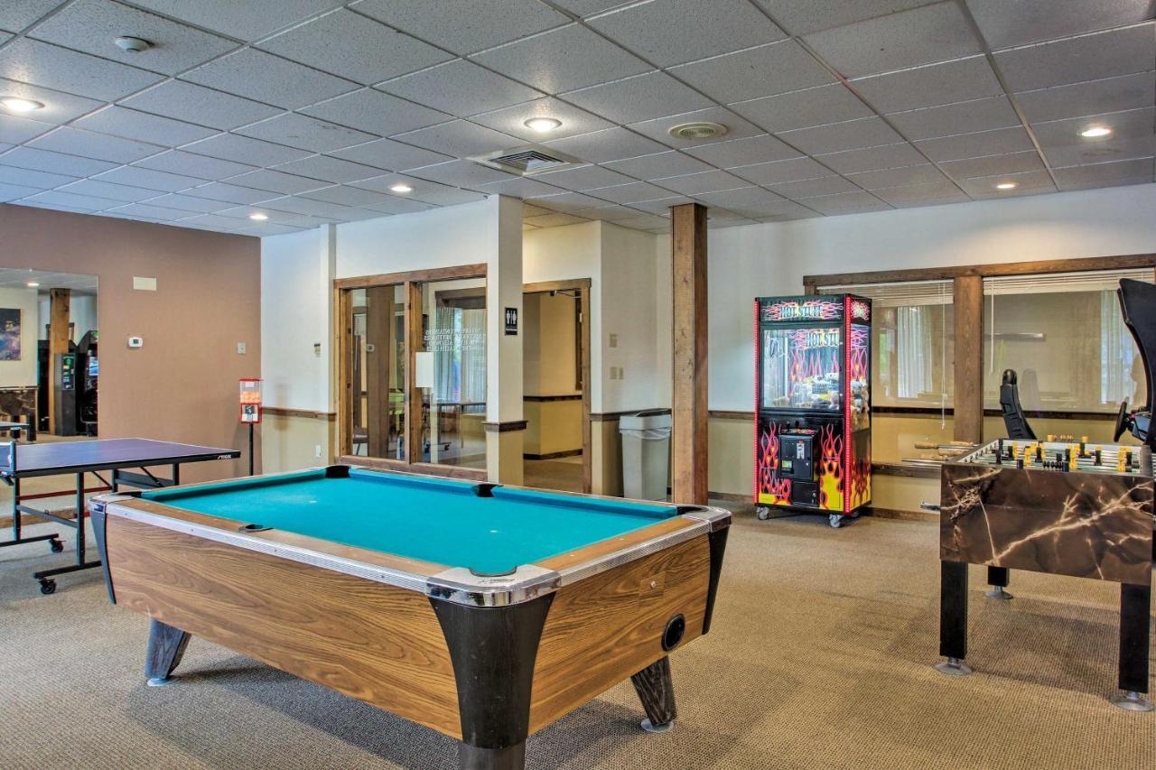 Cozy Condo with Mtn Views, Pool, Hot Tub,&Balcony! Lincoln Zewnętrze zdjęcie